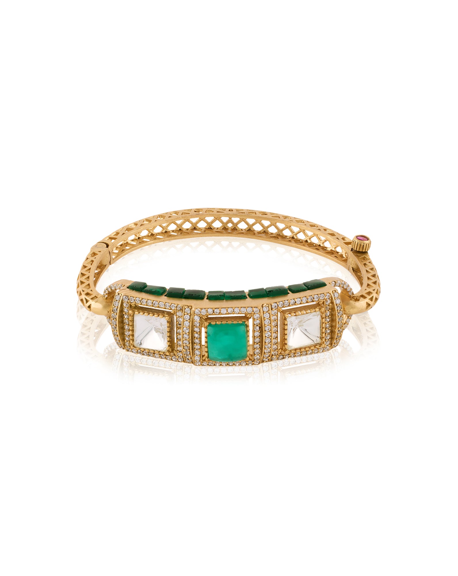 Avyara Kundan Bangle