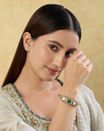 Avyara Kundan Bangle
