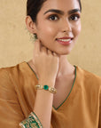 Emerald Solitaire Kundan Gold Bracelet