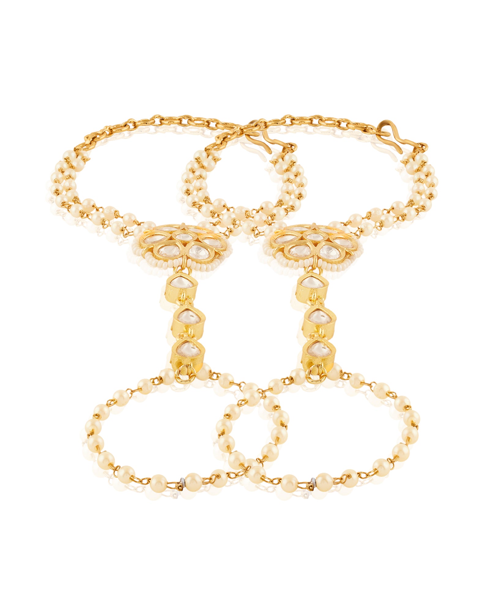 Yashvi Kundan Haath Phool