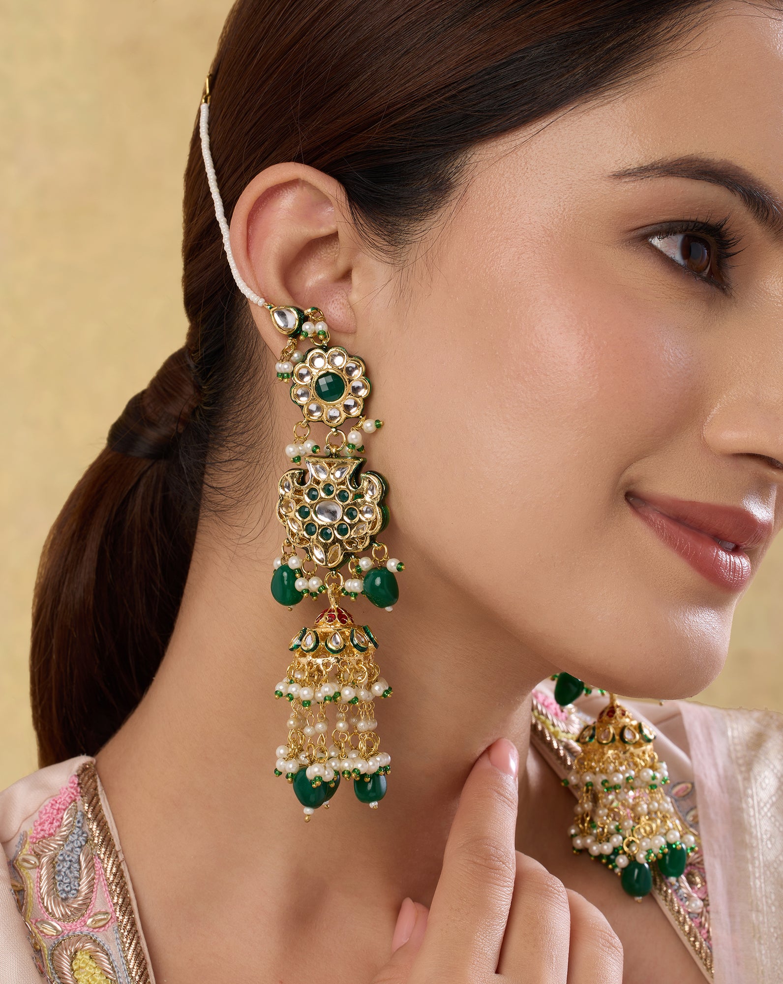 Gulbad Kundan Jhumkas