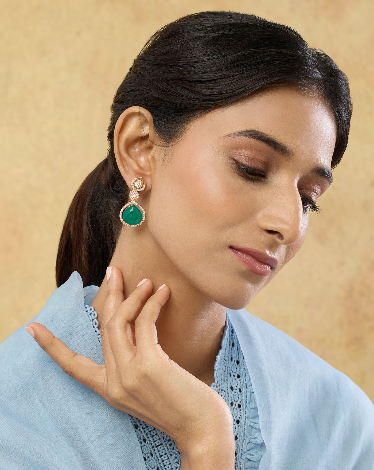 Vaelika Kundan Danglers