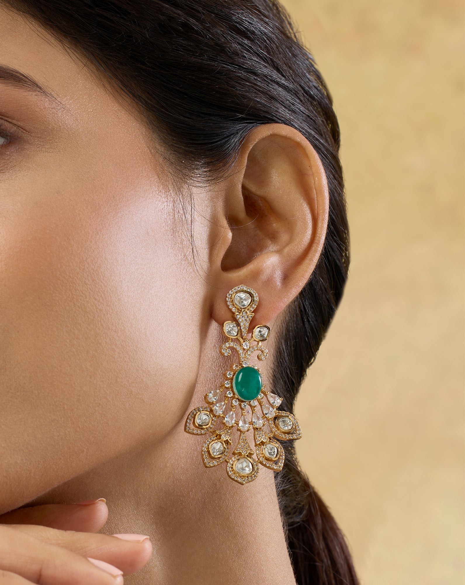 Mahirah Kundan Danglers