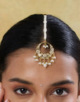 Areeba Jadau Maangtikka
