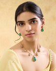 Duhita Kundan Necklace Set