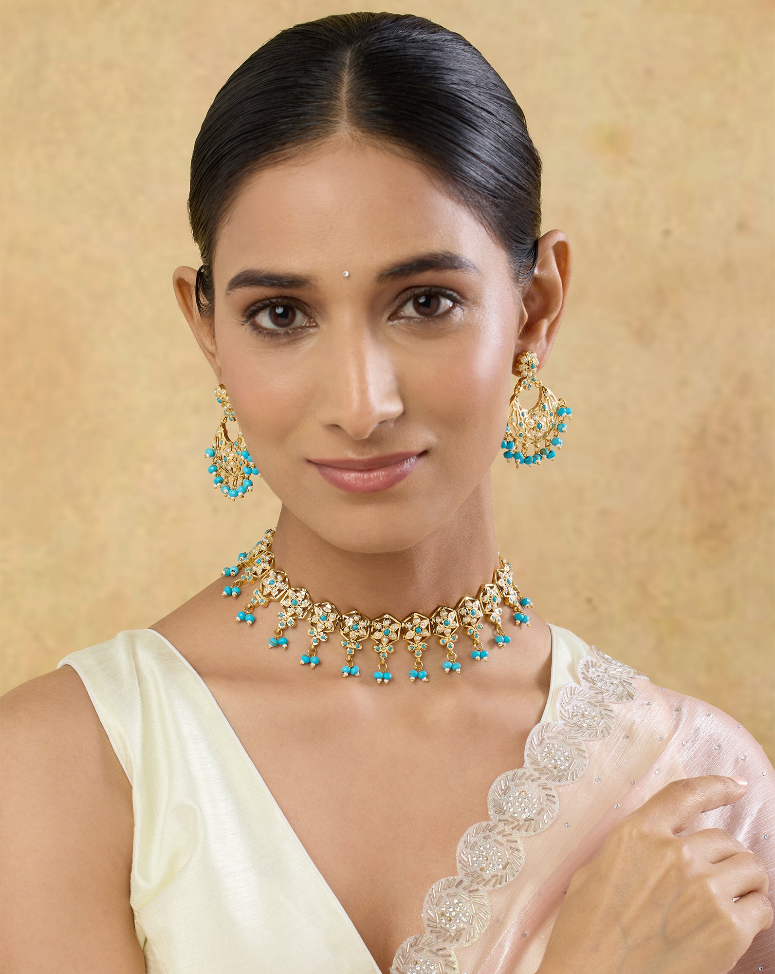 Kivira Jadau Necklace Set