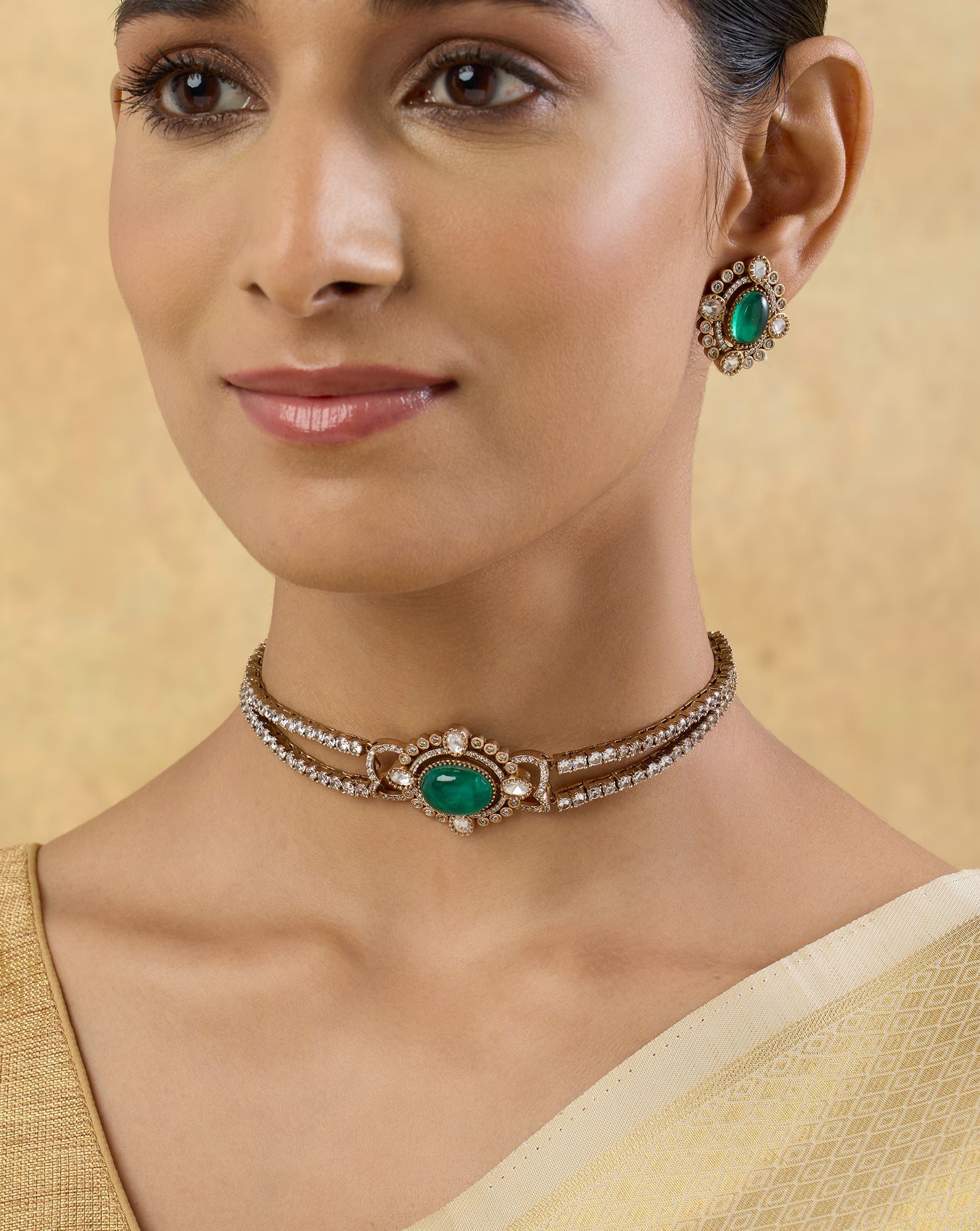 Meharya Kundan Choker Necklace Set