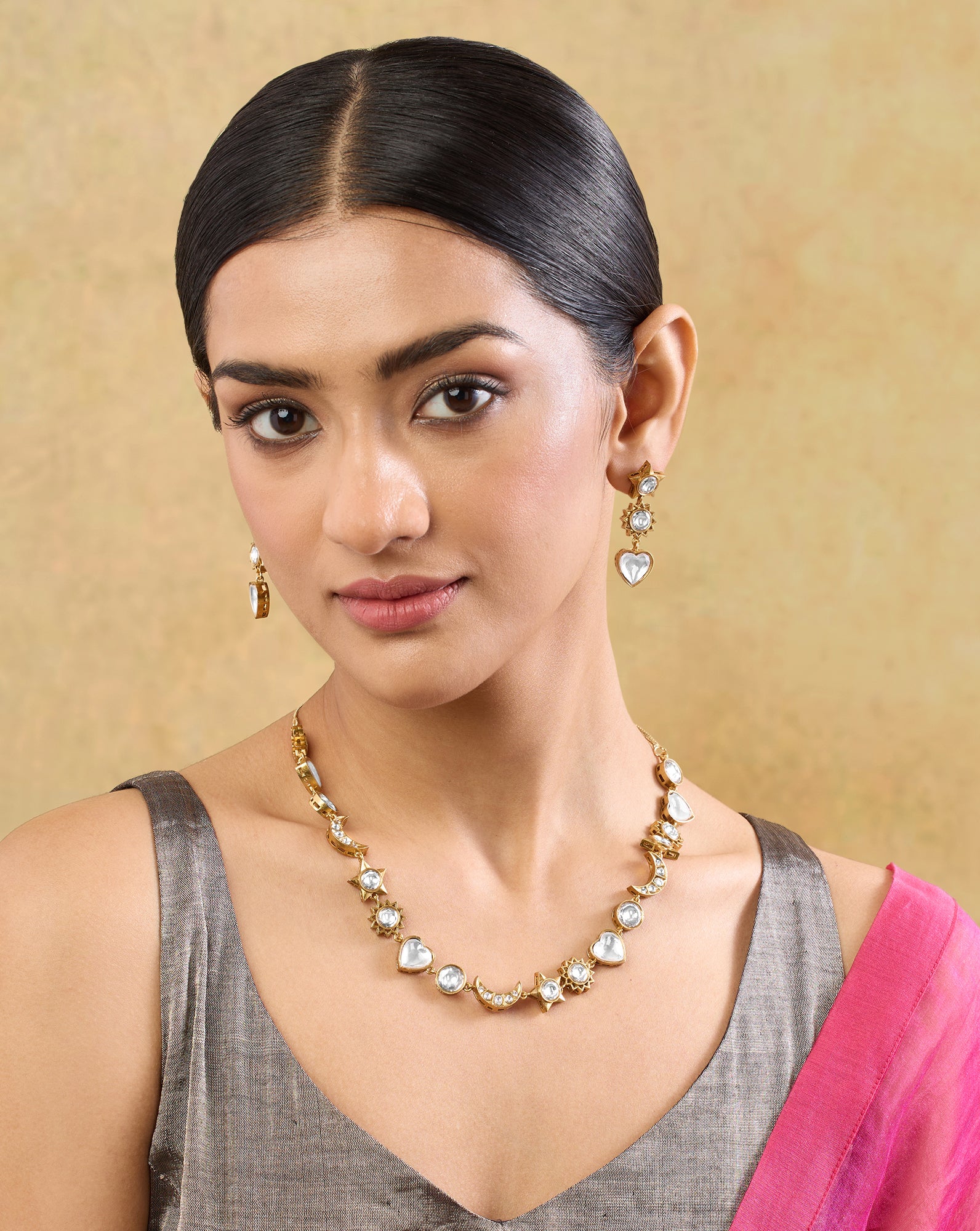 Arpita Kundan Necklace Set