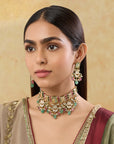 Nivane Kundan Necklace Set