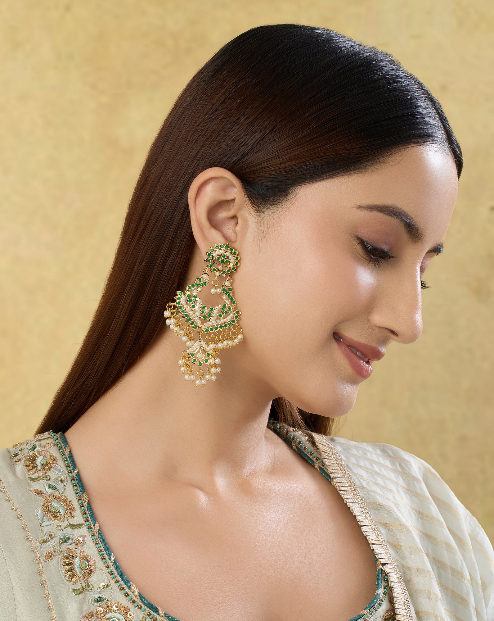 Vanyra Green Jadau Chaandbaalis