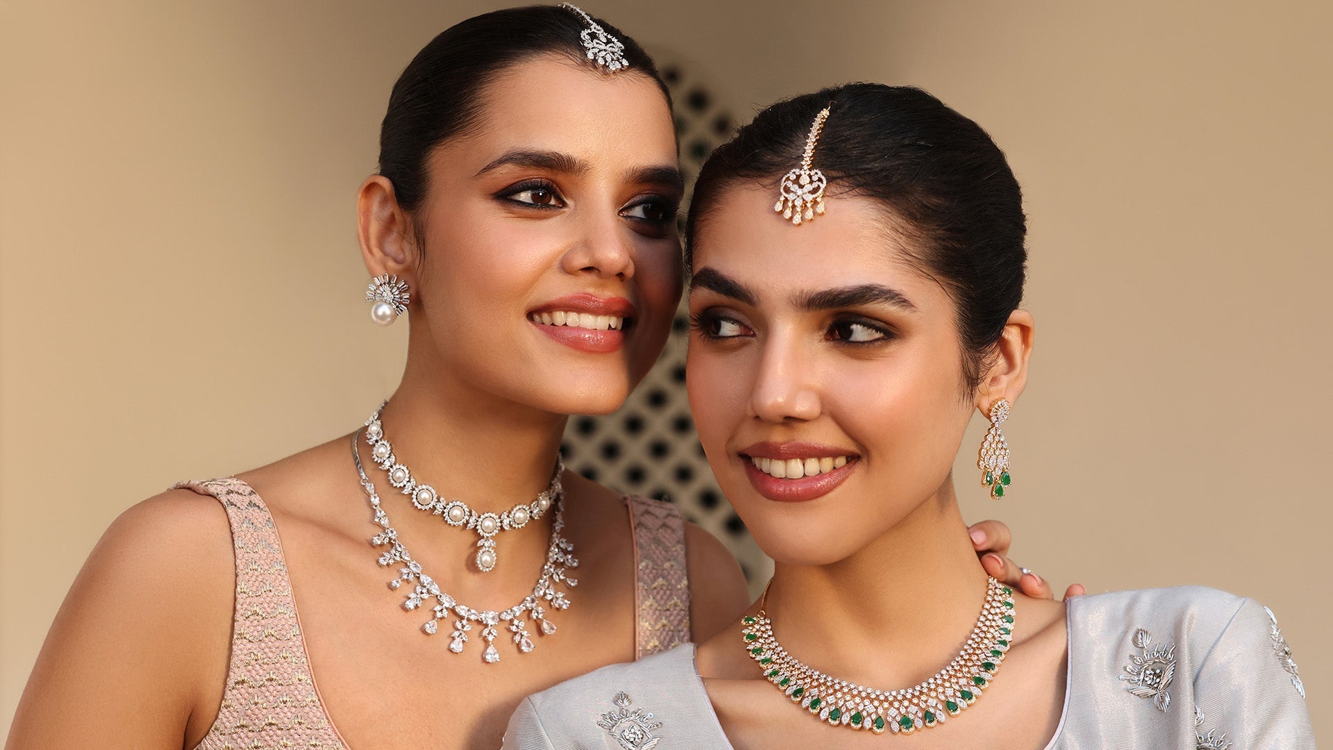 Wedding & Bridal Hair Accessories: Complete Your Look with Elegance