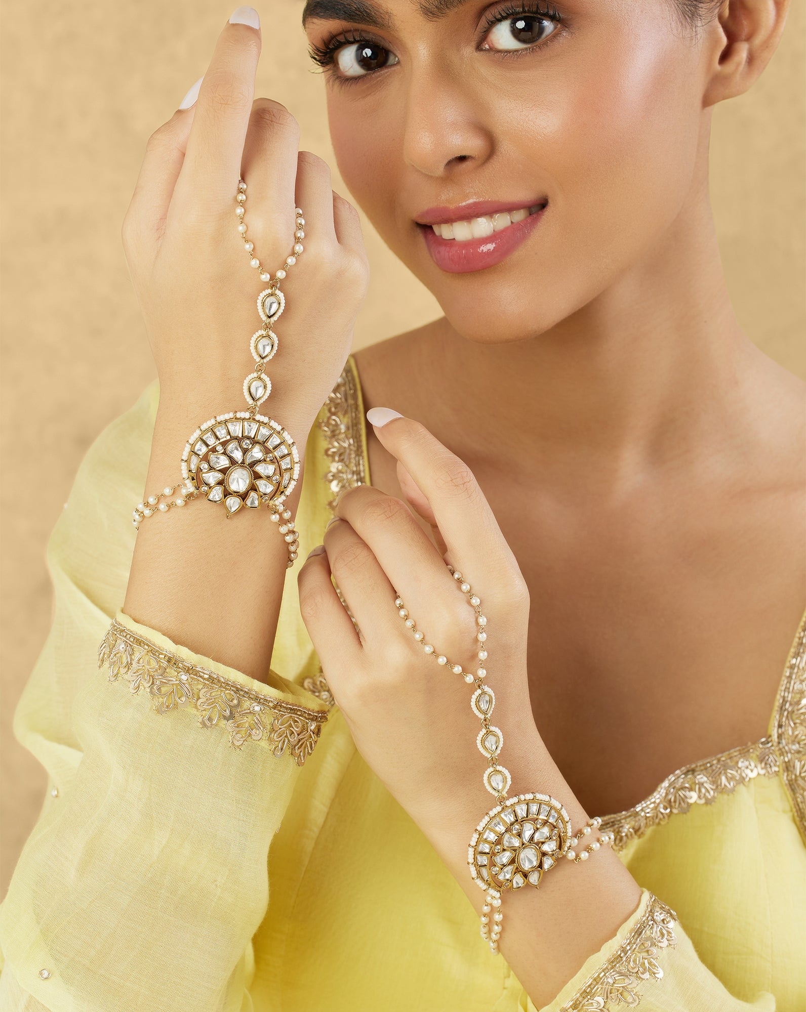 Chaandni Gold Kundan Haath Phools