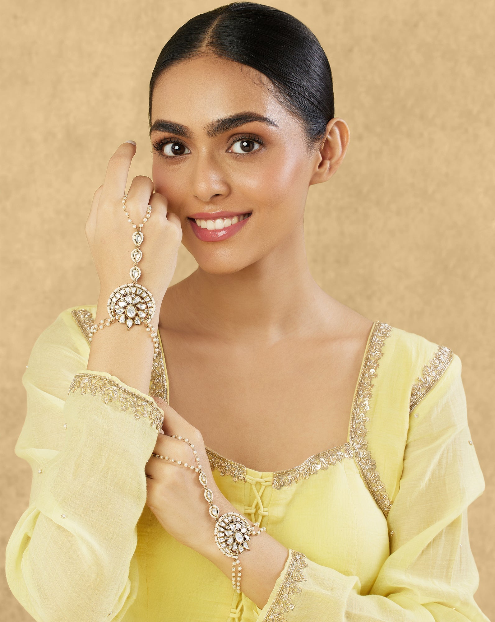 Chaandni Gold Kundan Haath Phools