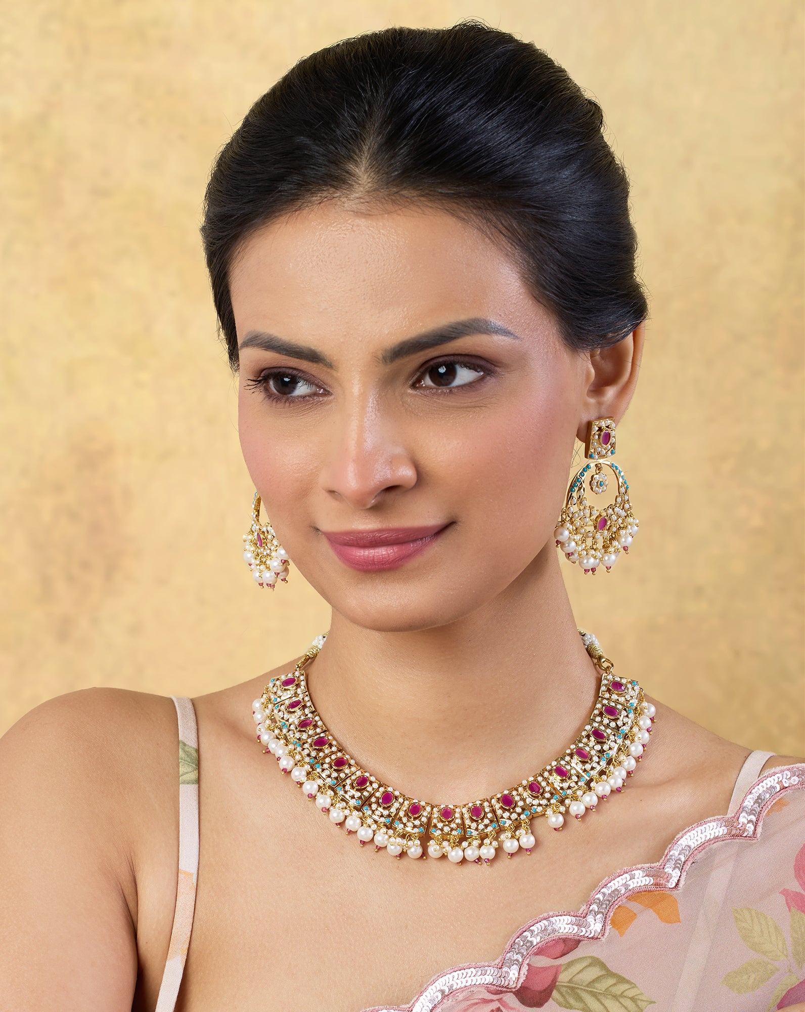Shilpika Jadau Necklace Set