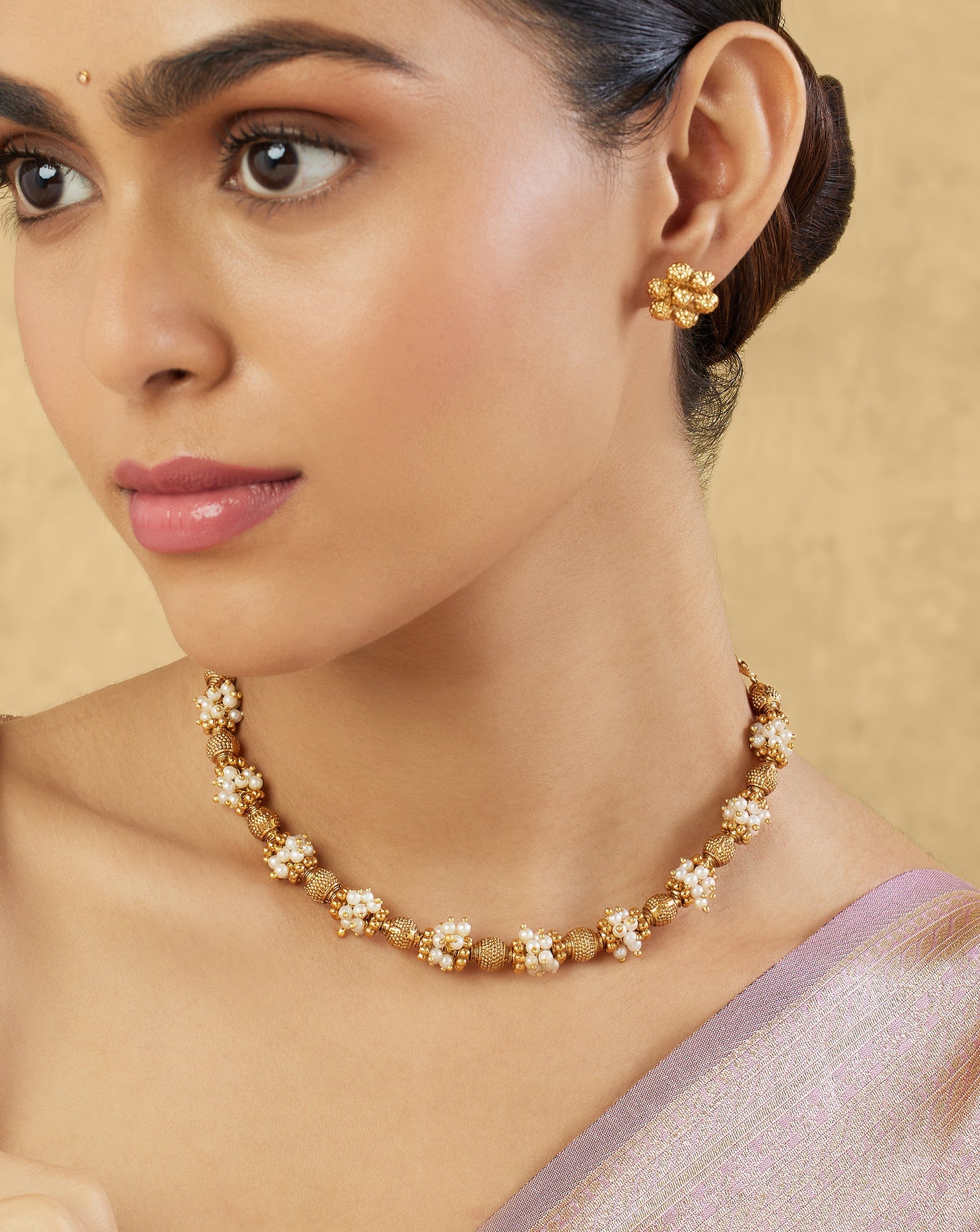 Floral Temple Gold Necklace Set