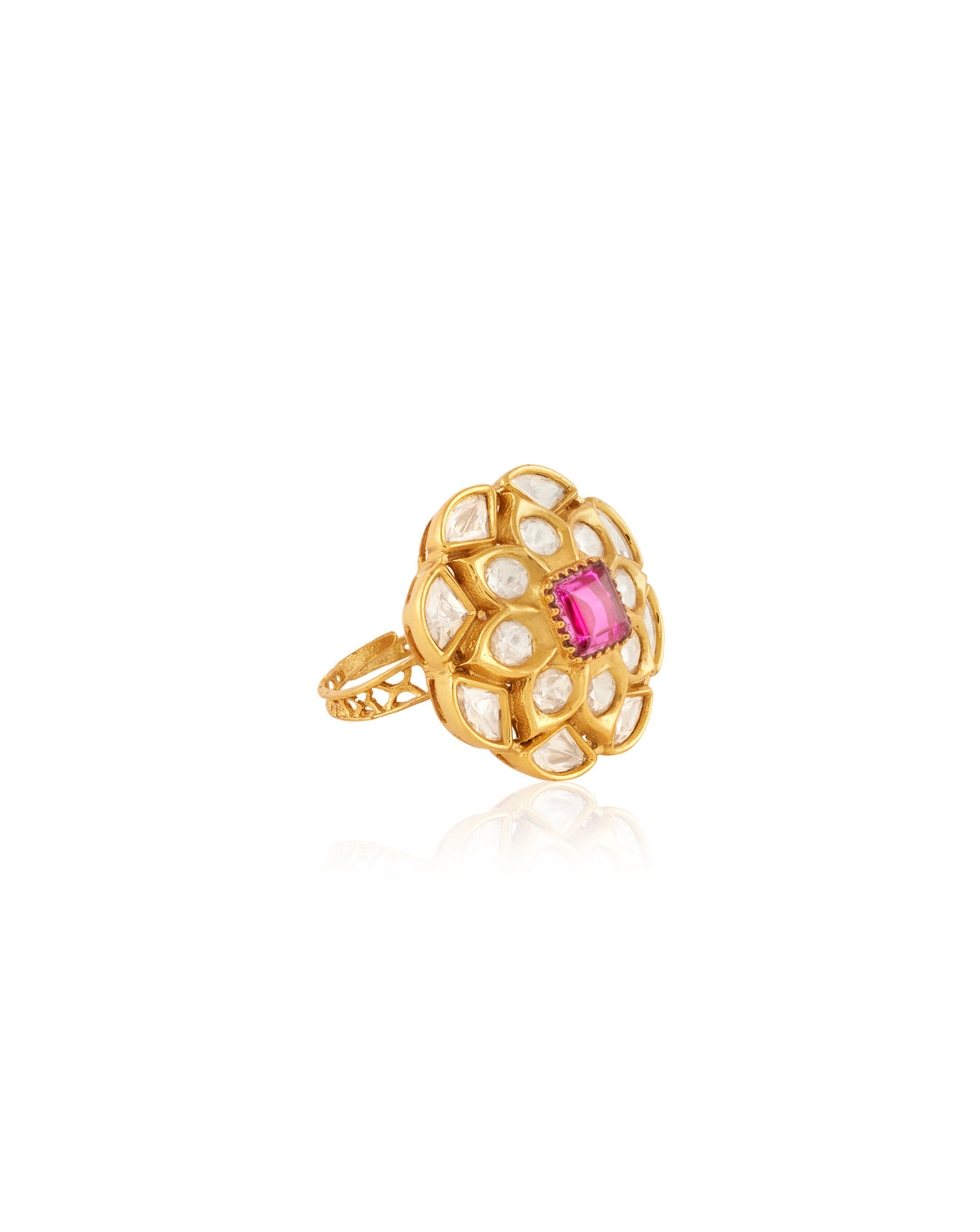 Ruhika Kundan Ring